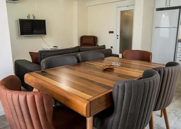 Villa 3 Bedroom - Close To The Center *