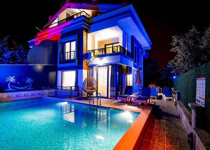 Villa 3 Bedroom - Close To The Center