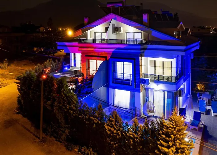 3 Bedroom - Close To The Center