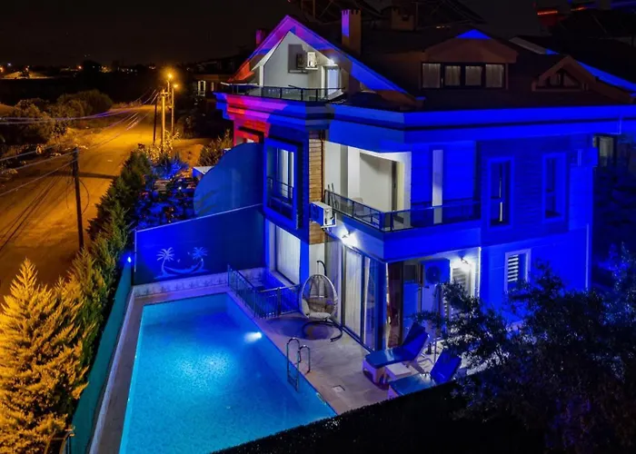 Villa 3 Bedroom - Close To The Center