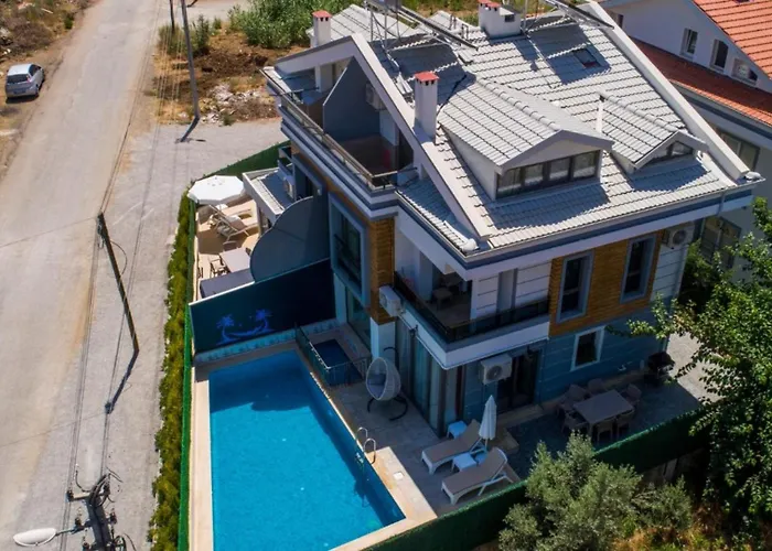 3 Bedroom - Close To The Center * Fethiye